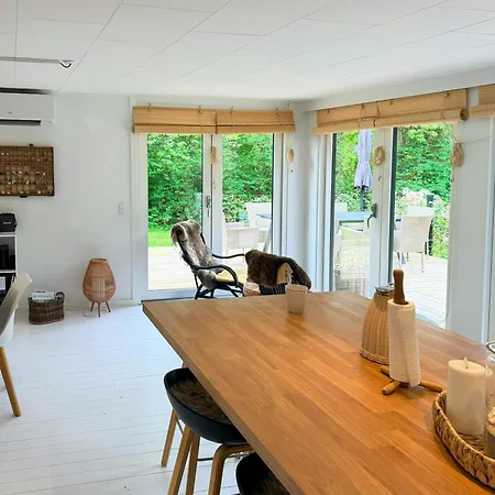 別荘 With Charming Interior On Langeland *